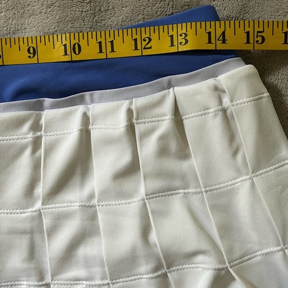 NIKE Fit Dry Pleated Tennis Skort Size  M White Periwinkle Golf Activewear - Picture 8 of 9